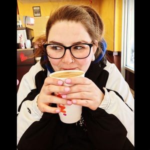 Meet your Posher, Erika